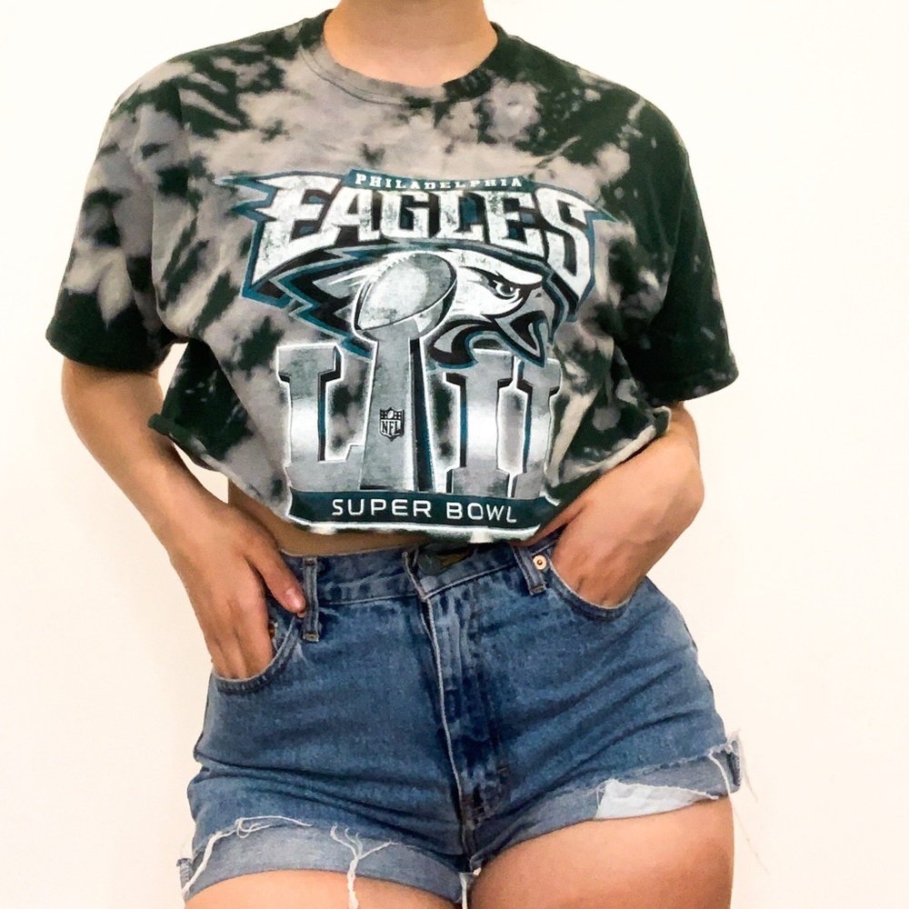 SOLD⚡️Philadelphia Eagles Cropped Tee⚡️
